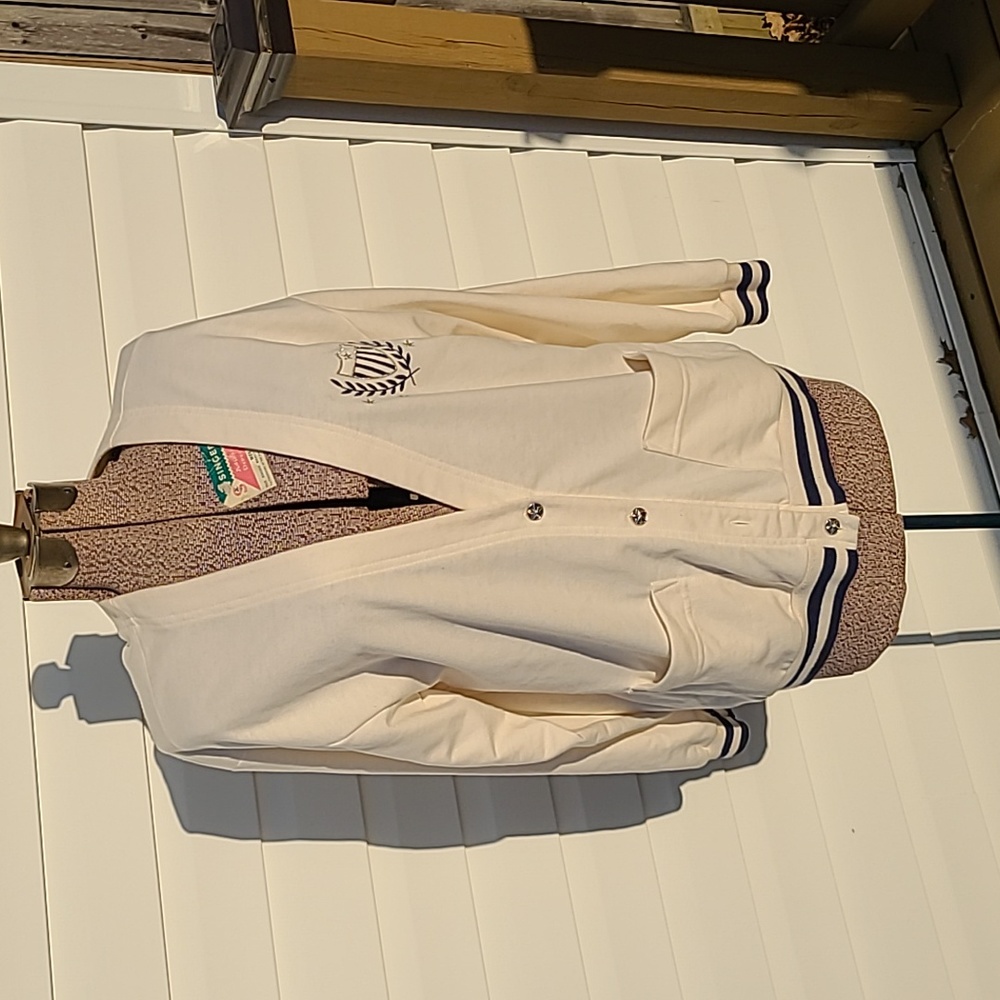 Vintage Jantzen Embroidered Cardigan